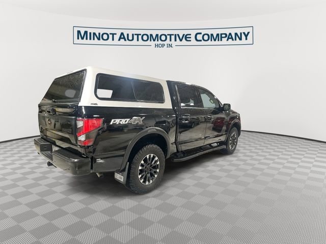 Used 2021 Nissan Titan PRO-4X w/ Pro-4x Convenience Package AWD/4WD image 8