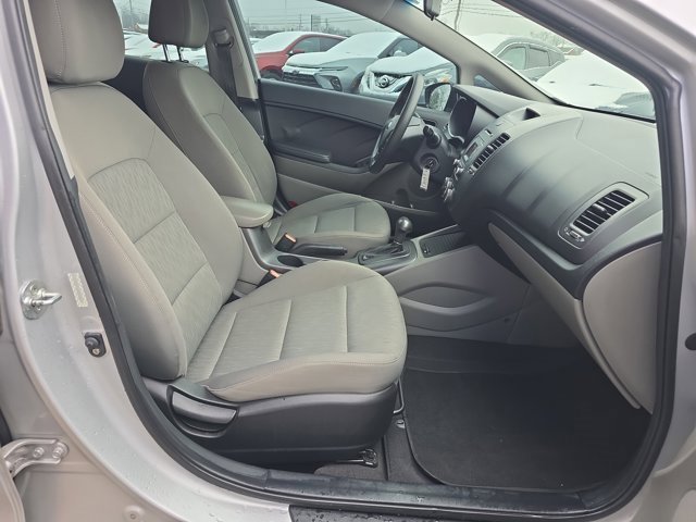 Used 2015 Kia Forte LX image 15