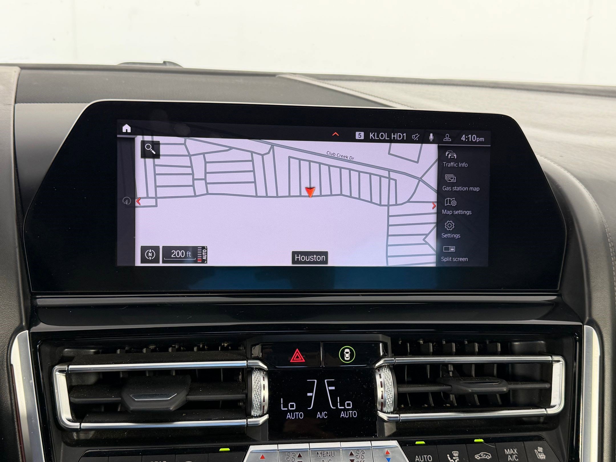 Used 2019 BMW M850i xDrive Coupe w/ Comfort Seating Package image 26