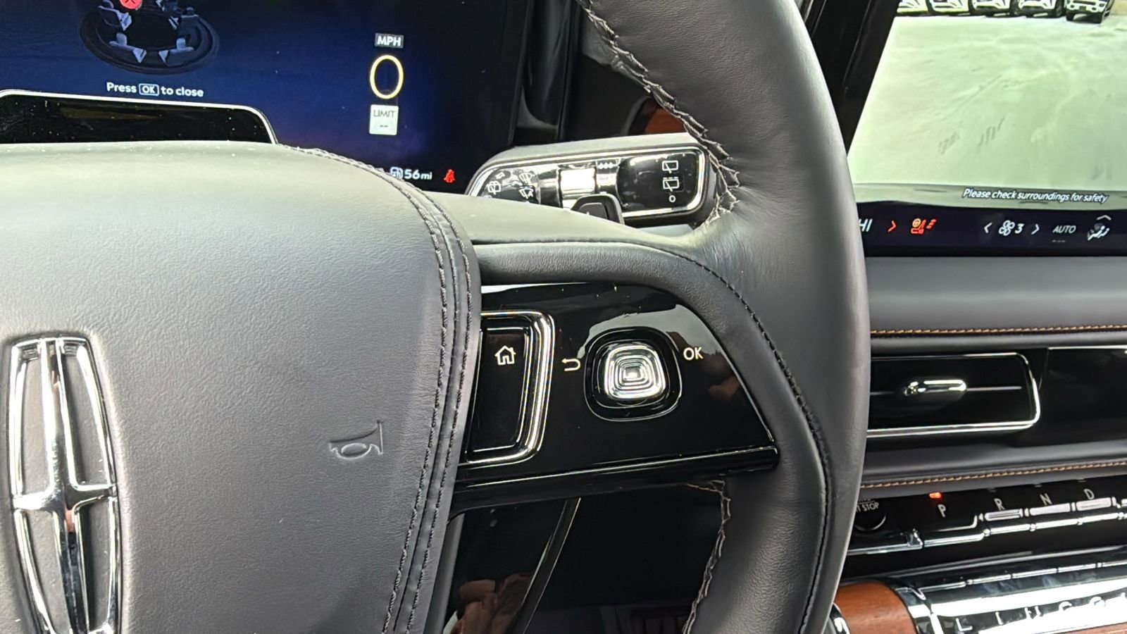 New 2025 Lincoln Aviator Black Label w/ Black Label Special Edition image 26