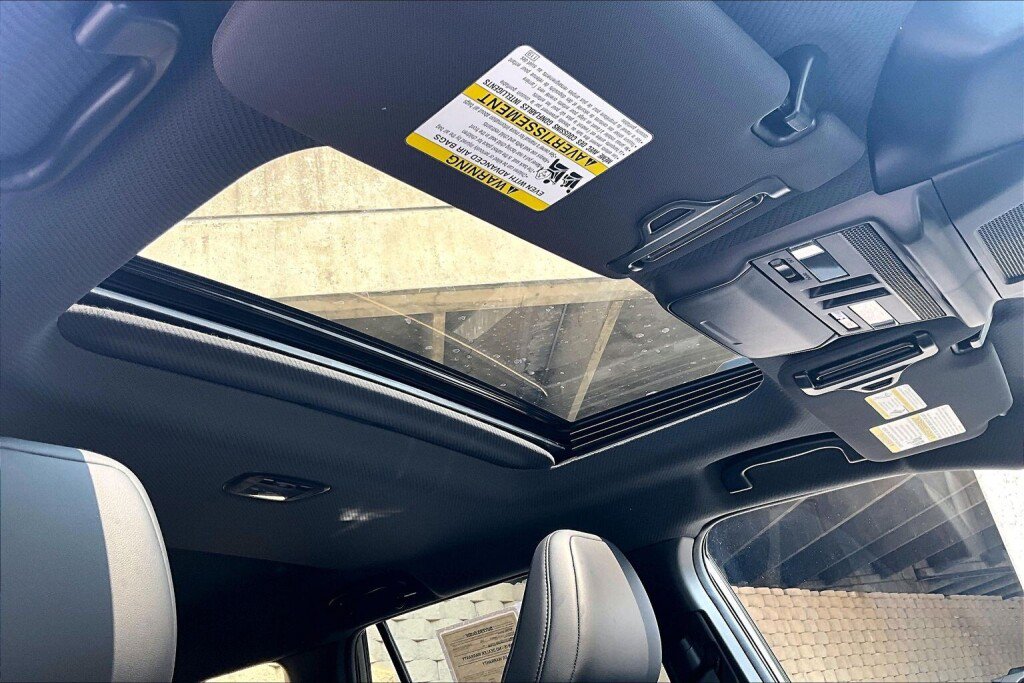 Certified 2026 Subaru Outback Premium AWD/4WD image 12