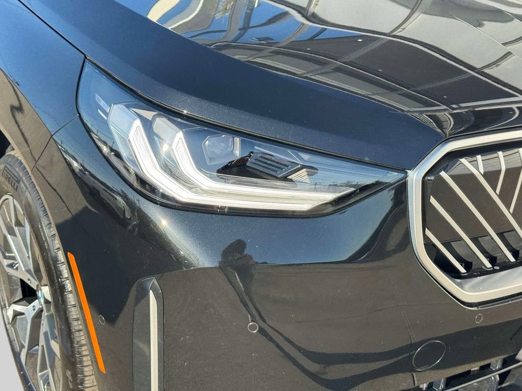 Certified 2025 BMW X3 xDrive30 AWD/4WD image 9