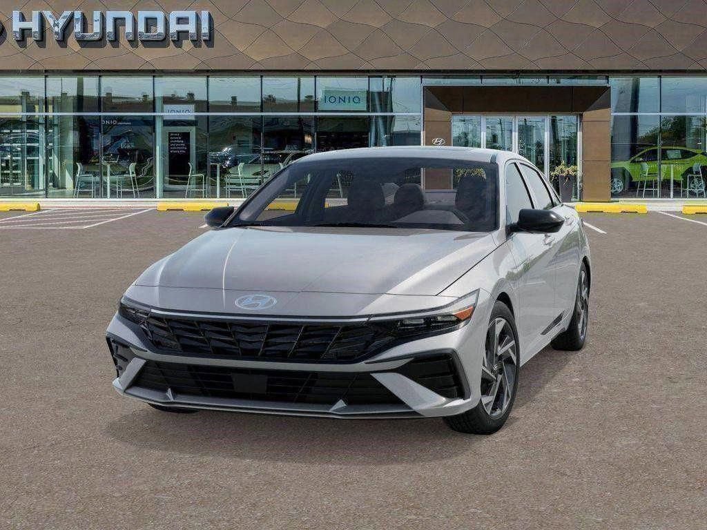 New 2026 Hyundai Elantra SEL Sport image 6