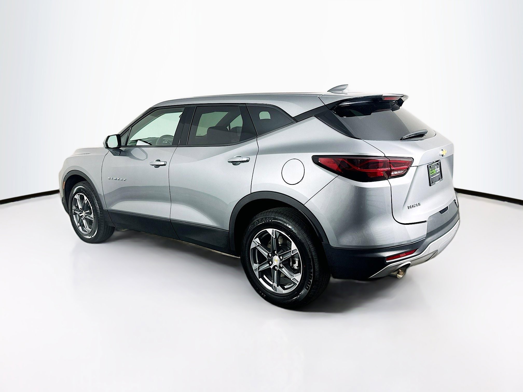 Used 2025 Chevrolet Blazer LT FWD image 5
