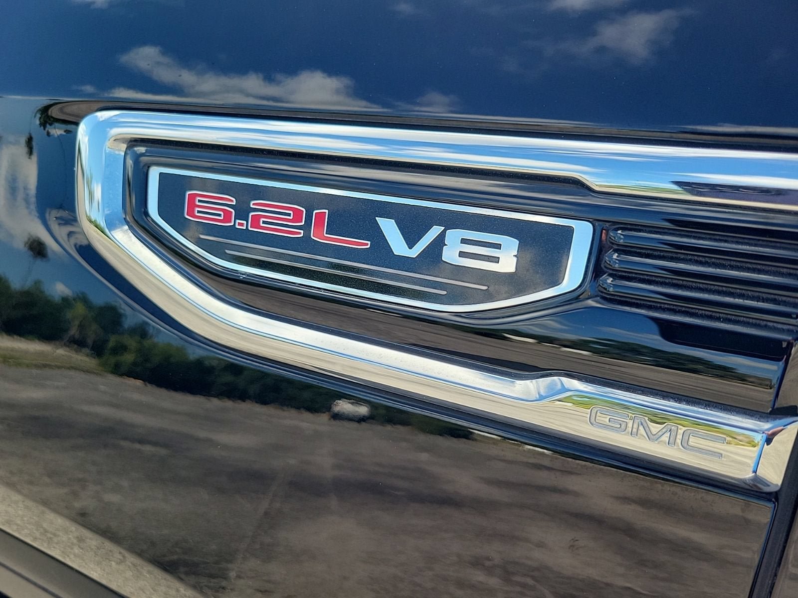 Certified 2019 GMC Sierra 1500 Denali w/ Denali Ultimate Package AWD/4WD image 10