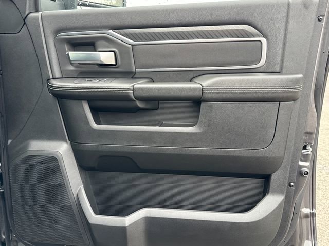 New 2026 RAM 3500 Big Horn AWD/4WD image 26