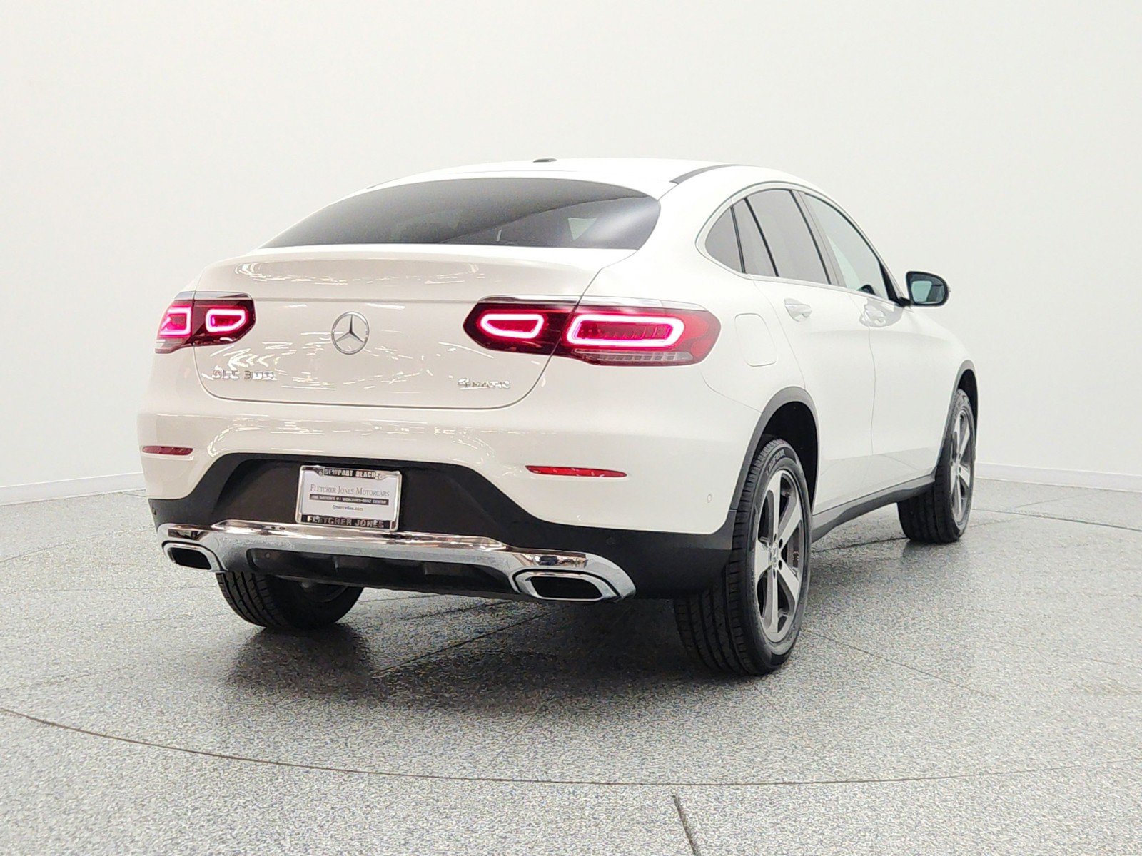 Used 2022 Mercedes-Benz GLC 300 4MATIC Coupe image 6