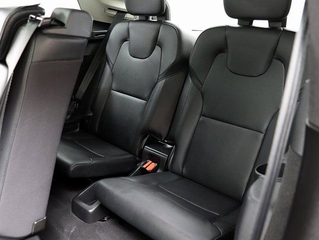 Used 2024 Volvo XC90 B5 Plus image 12