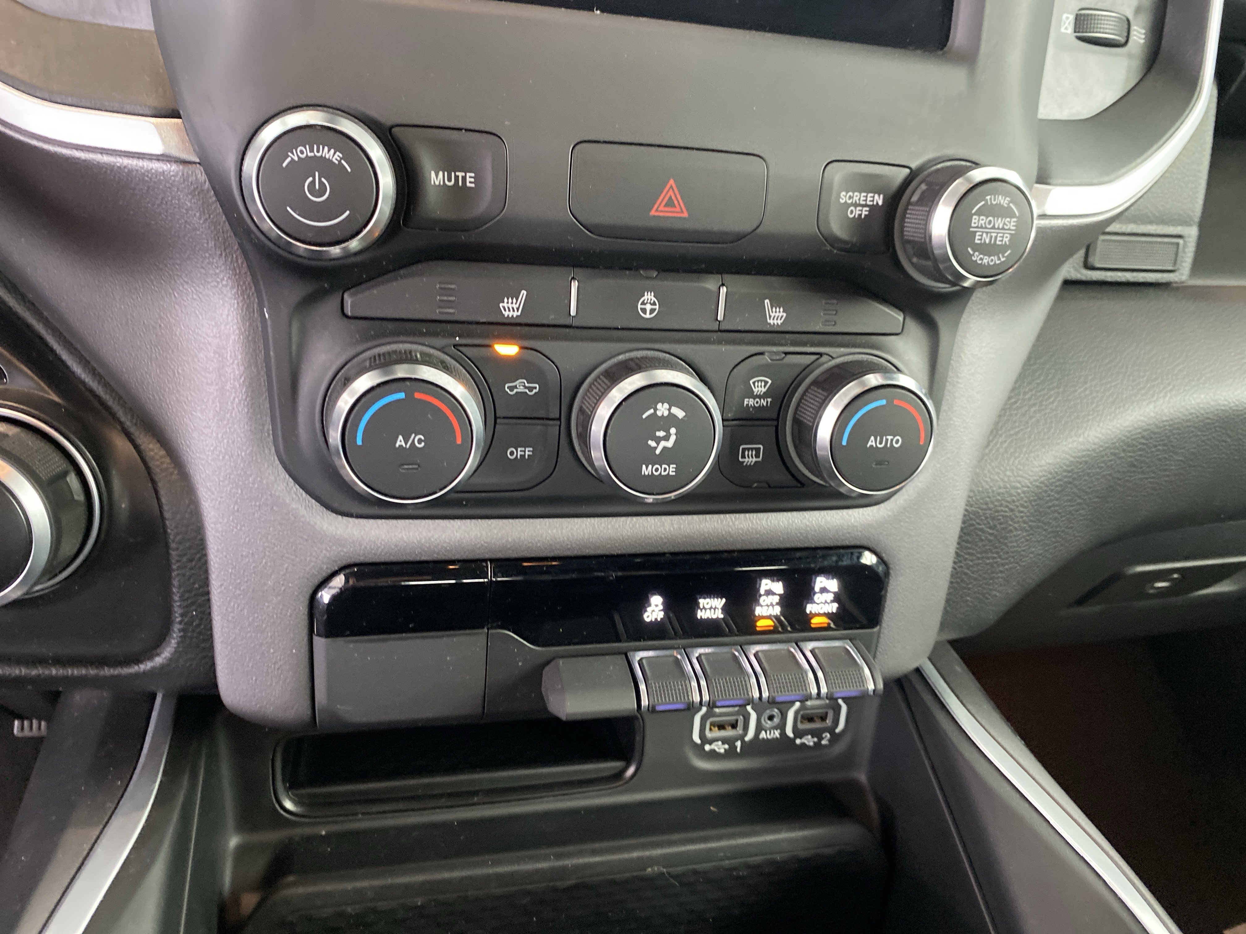 Used 2022 RAM 1500 Big Horn image 14