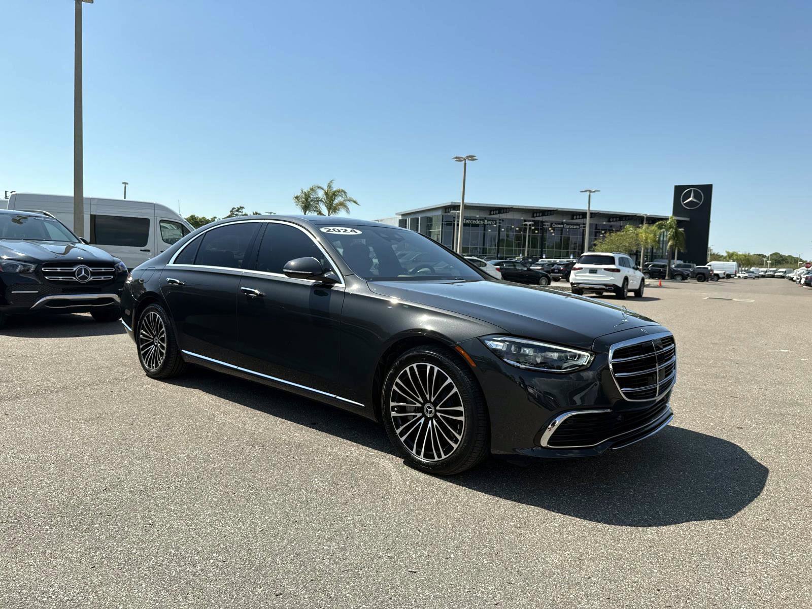 Used 2024 Mercedes-Benz S 580 4MATIC Sedan image 6