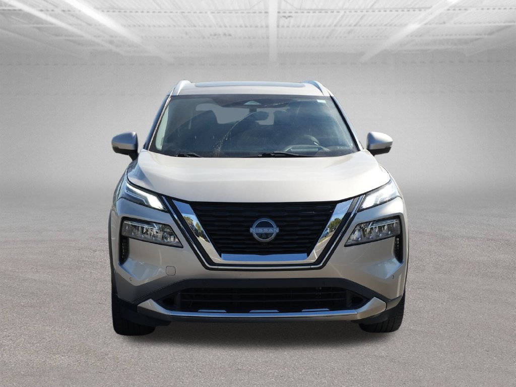 Used 2022 Nissan Rogue Platinum w/ Head-Up Display Package FWD image 2