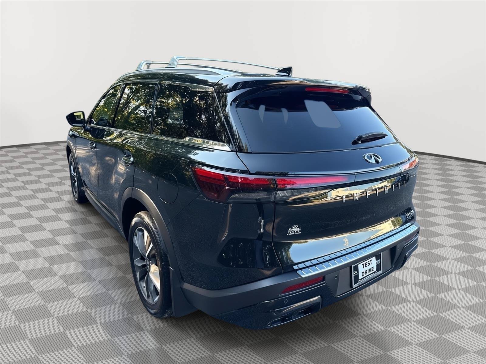 Used 2025 INFINITI QX60 Luxe w/ Cargo Package FWD image 8