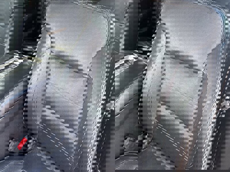 Used 2019 GMC Yukon XL Denali image 24