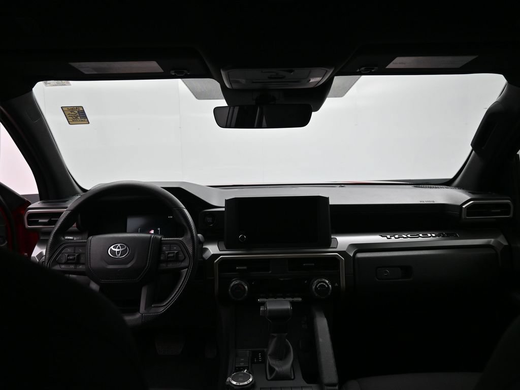 Certified 2024 Toyota Tacoma SR5 AWD/4WD image 27