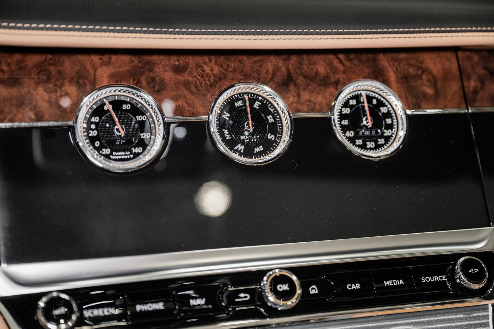 Used 2020 Bentley Continental GT w/ First Edition Specification image 32