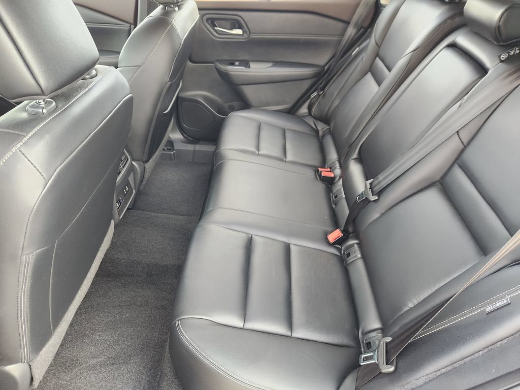 Used 2023 Nissan Rogue SL w/ SL Premium Package FWD image 20
