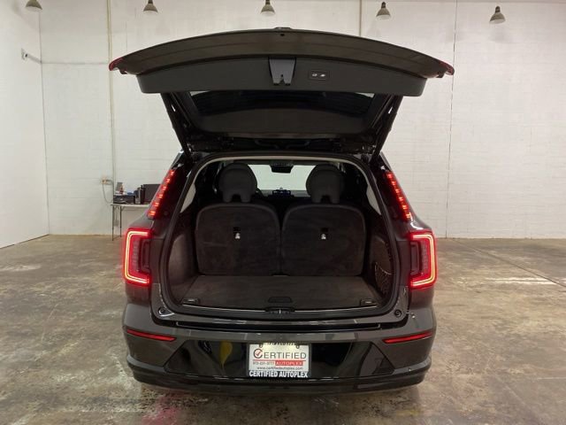 Used 2025 Volvo EX90 Ultra AWD/4WD image 9