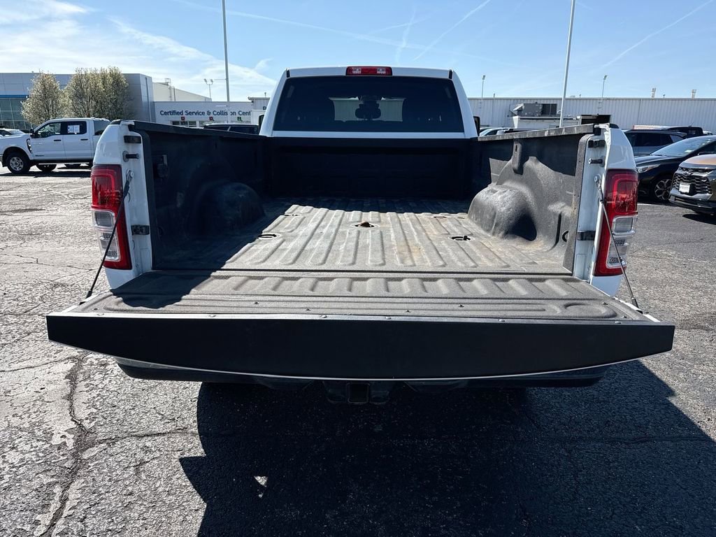 Used 2024 RAM 3500 Big Horn AWD/4WD image 23