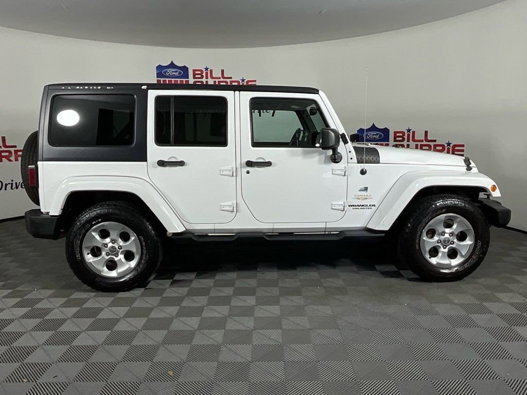 Used 2013 Jeep Wrangler Unlimited Sahara image 2