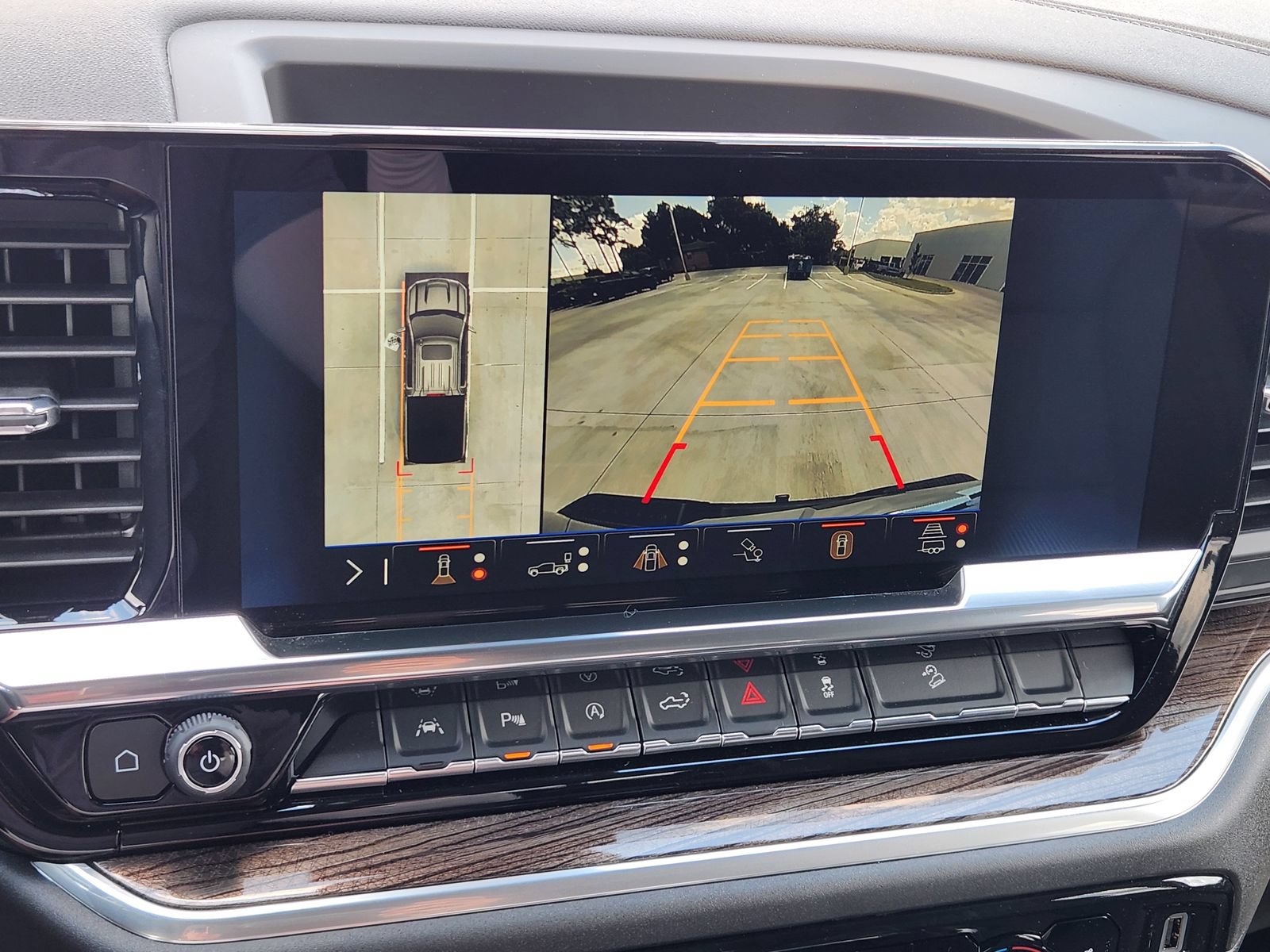 New 2026 Chevrolet Silverado 1500 LT Trail Boss w/ LT Trail Boss Premium Package AWD/4WD image 17