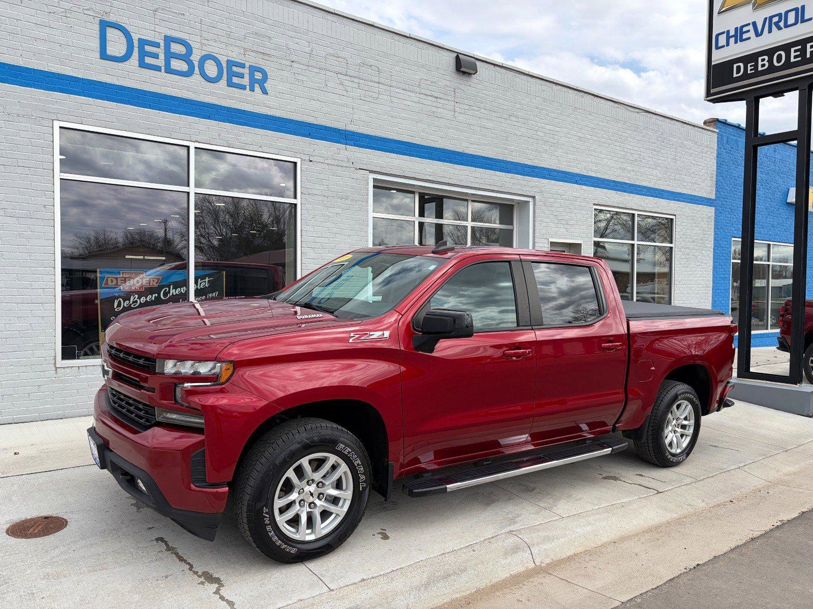 Used 2021 Chevrolet Silverado 1500 RST AWD/4WD image 1