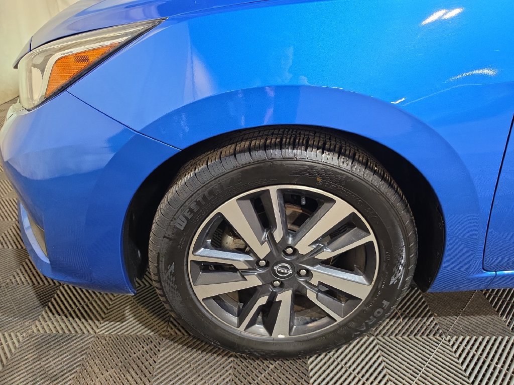 Used 2024 Nissan Versa SV FWD image 18