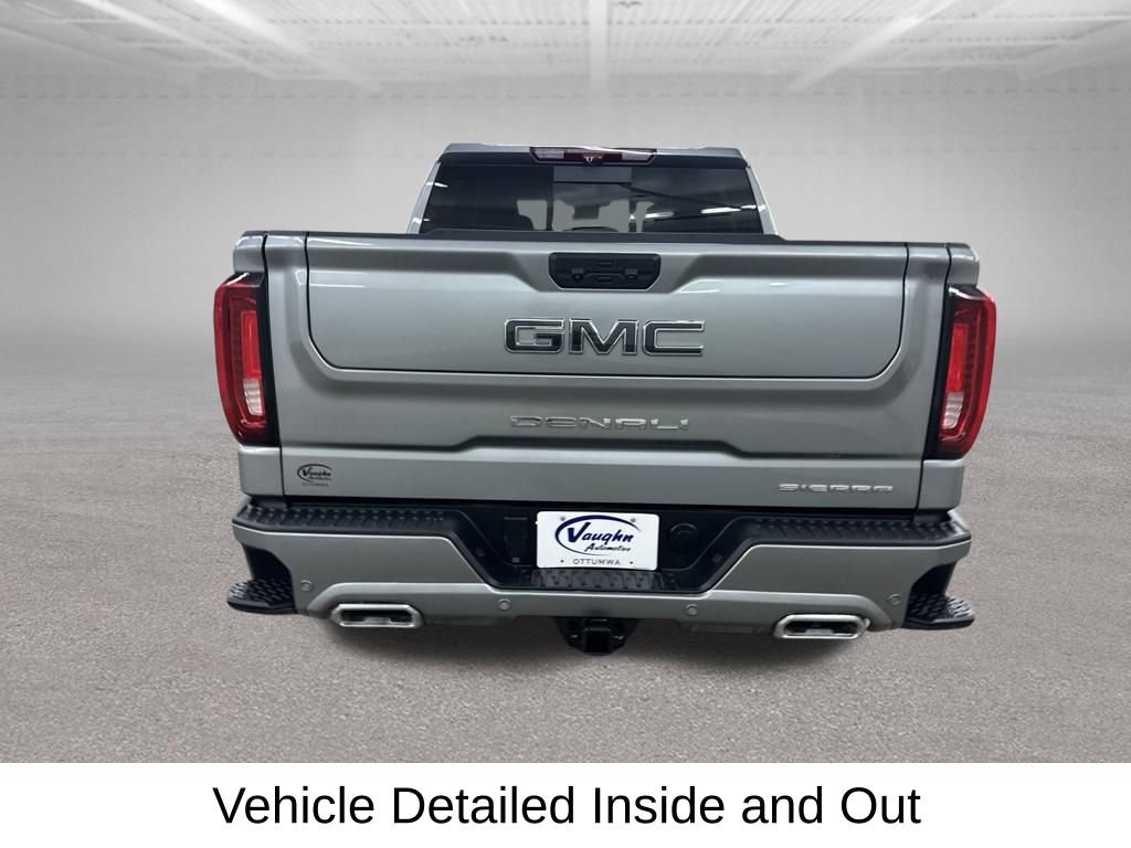Used 2025 GMC Sierra 1500 Denali Ultimate AWD/4WD image 11