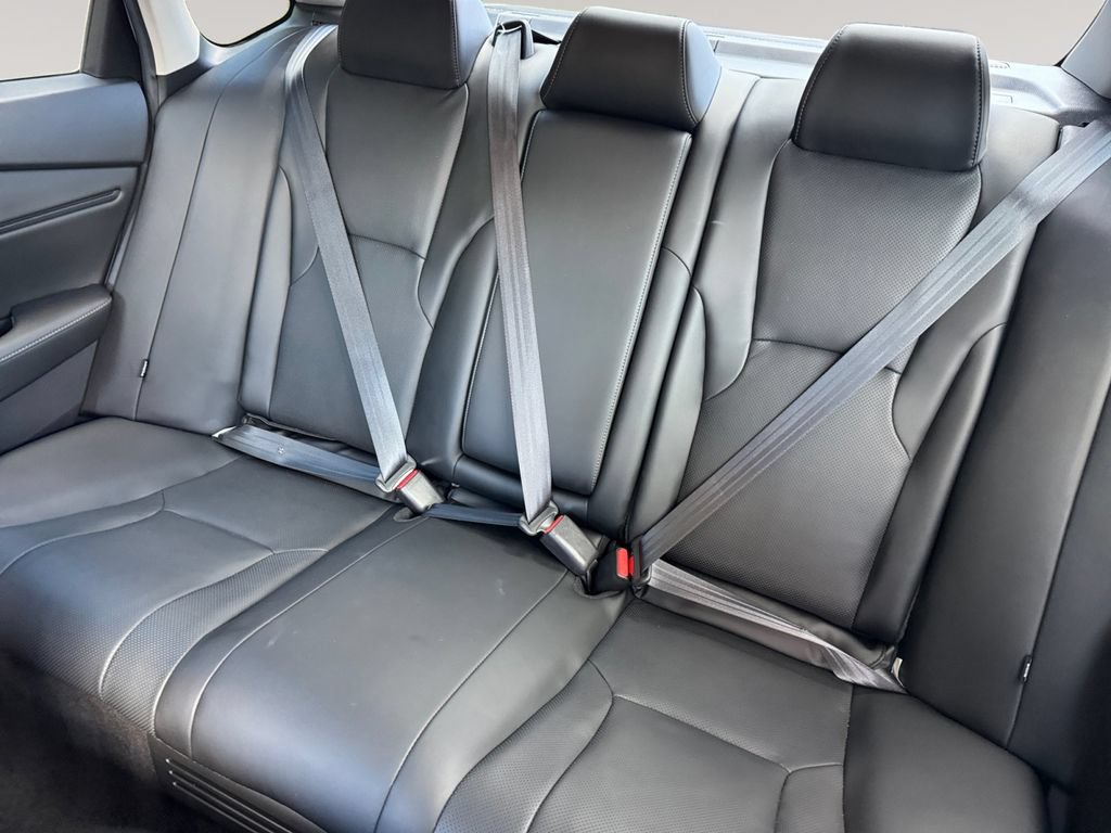 Used 2023 Honda Accord Touring image 13