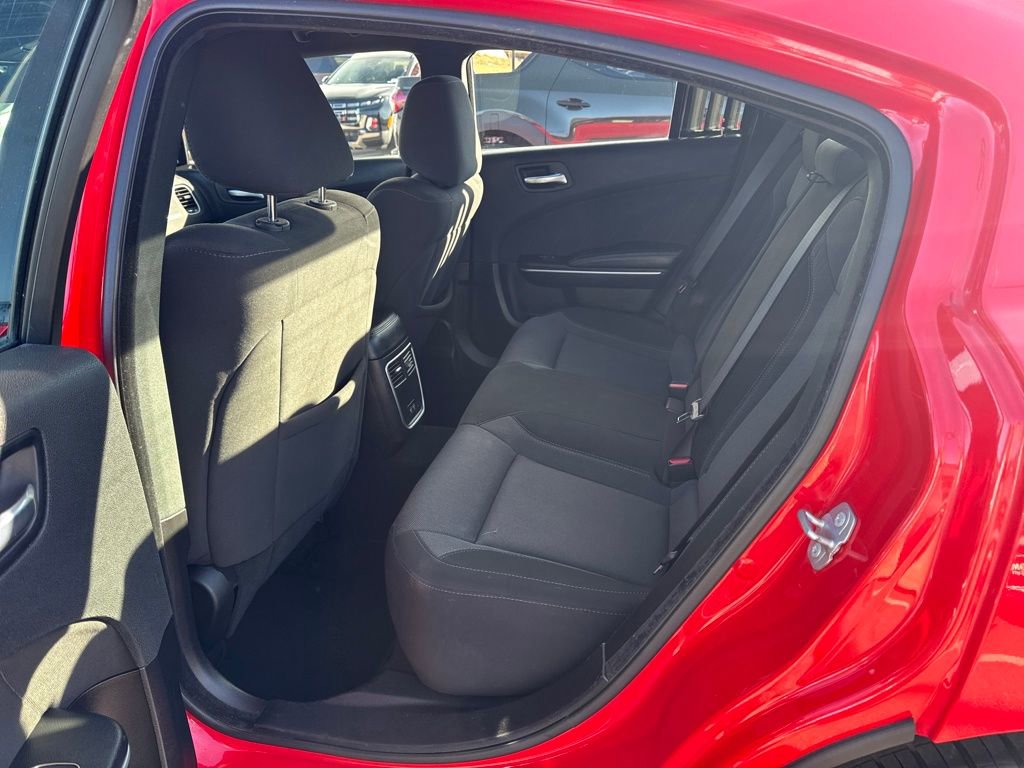 Used 2022 Dodge Charger SXT image 31