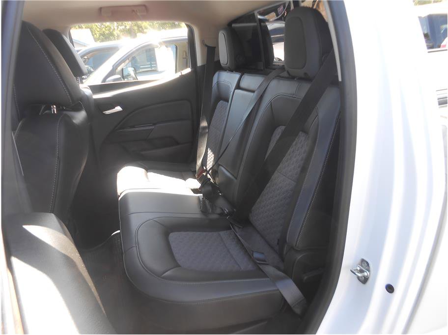 Used 2017 Chevrolet Colorado Z71 image 11