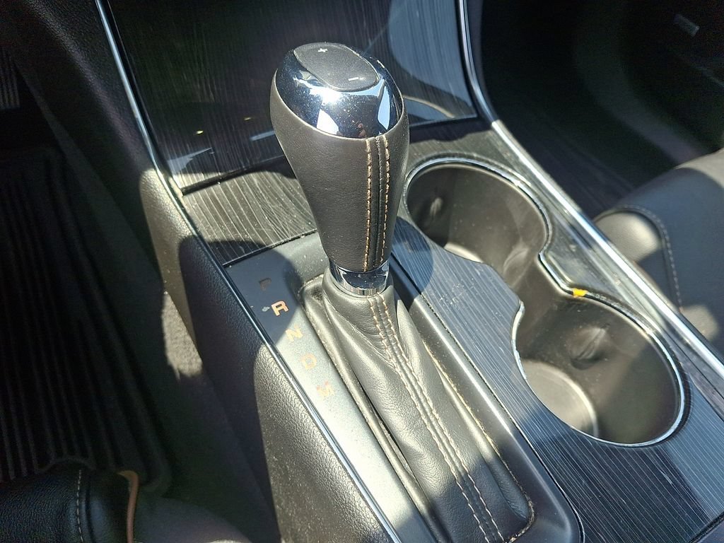Used 2018 Chevrolet Impala Premier FWD image 15