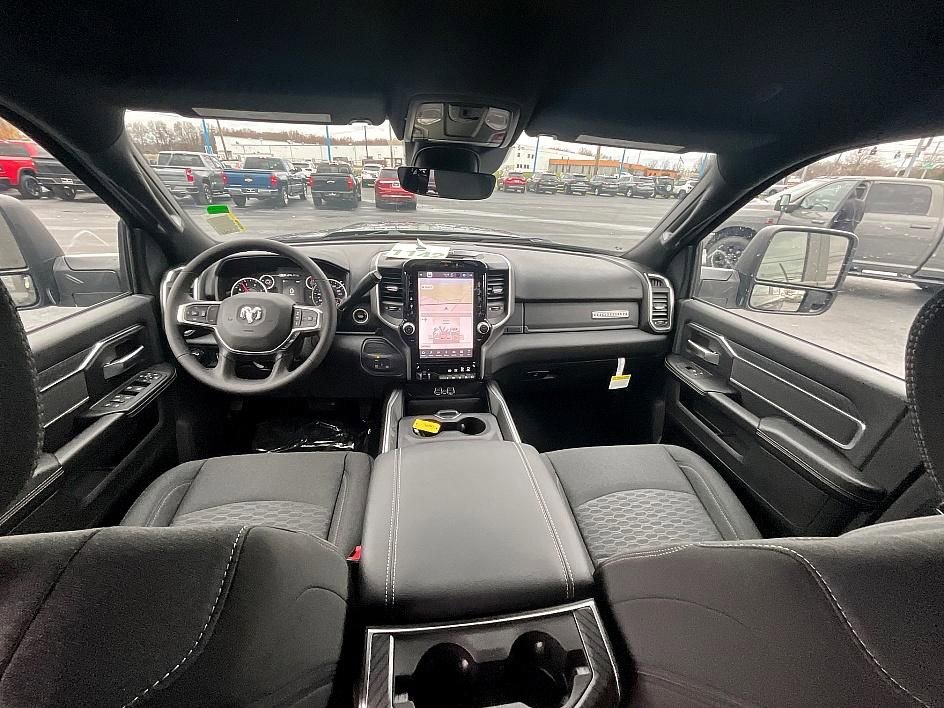 New 2026 RAM 2500 Big Horn image 32