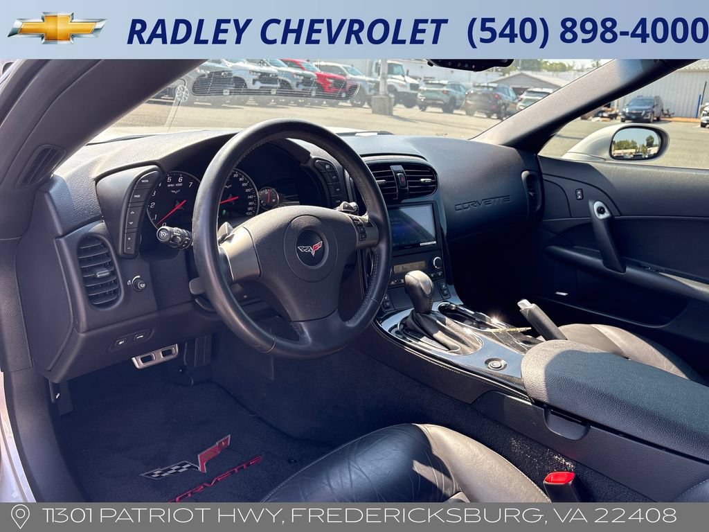 Used 2008 Chevrolet Corvette Coupe w/ Preferred Equipment Group RWD image 4