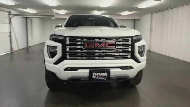 New 2026 GMC Canyon Denali AWD/4WD image 3