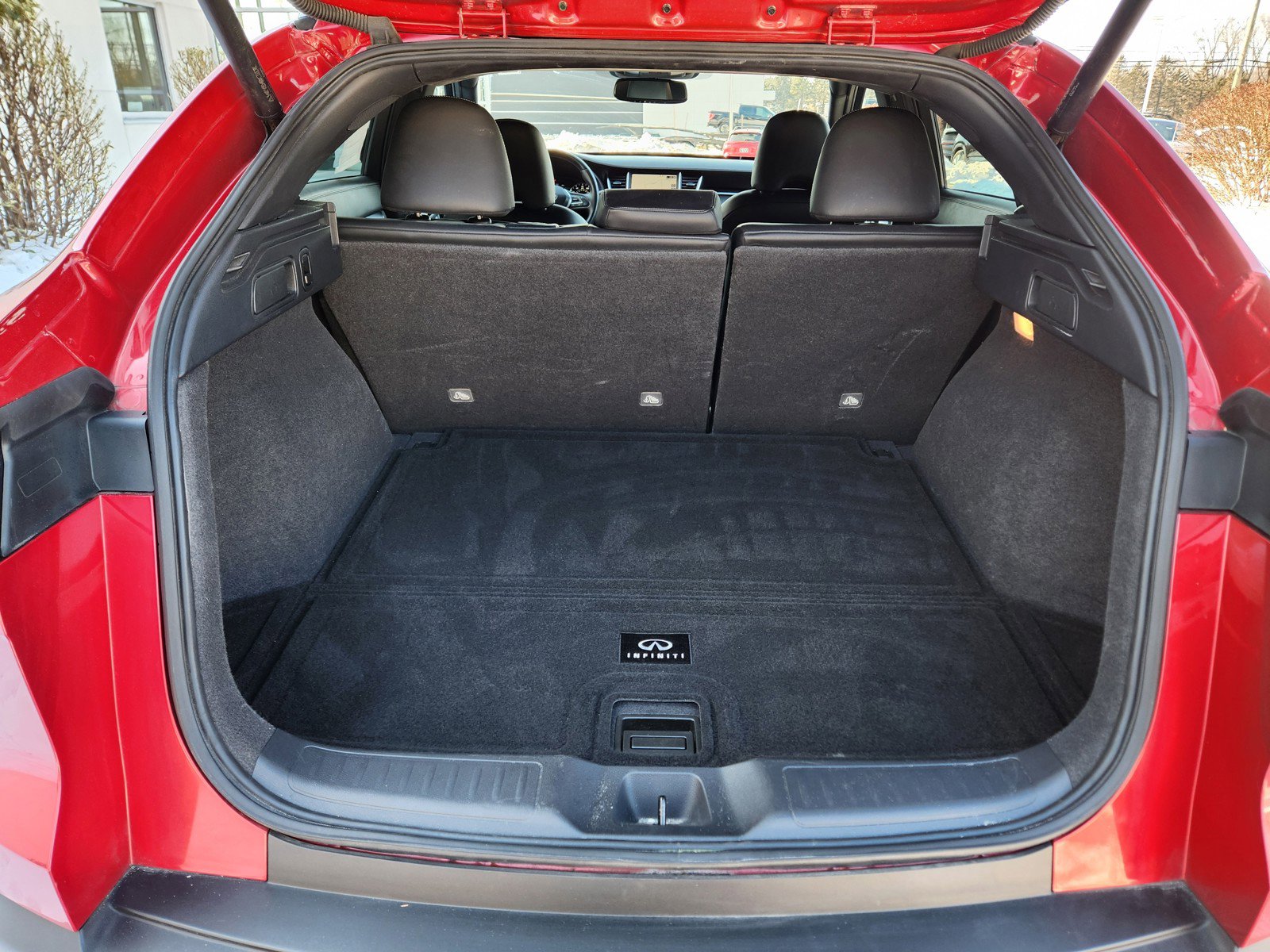 Used 2023 INFINITI QX55 Essential w/ Accent Package image 8