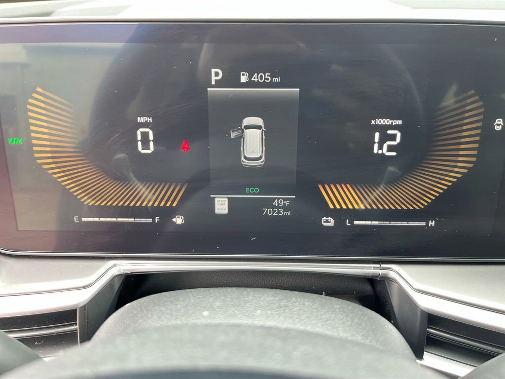 Certified 2025 Kia Sorento EX image 19