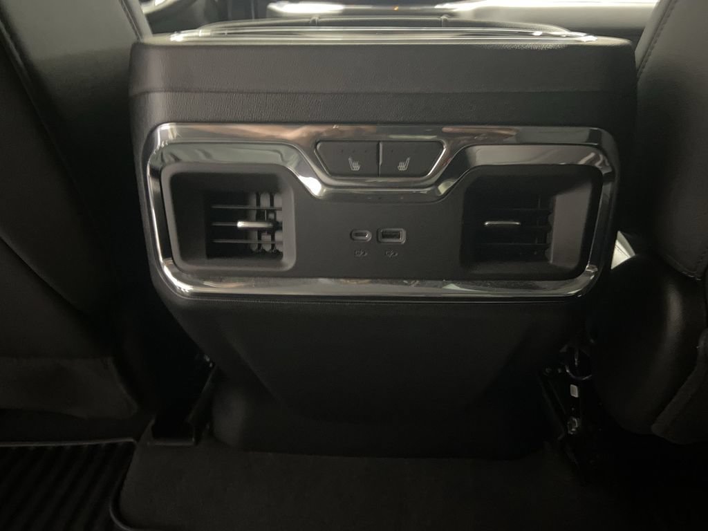 Certified 2024 Chevrolet Silverado 1500 LTZ w/ LTZ Premium Package AWD/4WD image 22