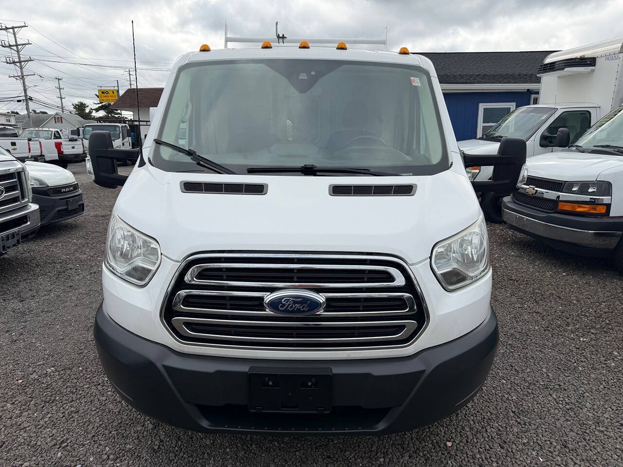 Used 2017 Ford Transit 350 138 w/ Interior Upgrade Package RWD image 2