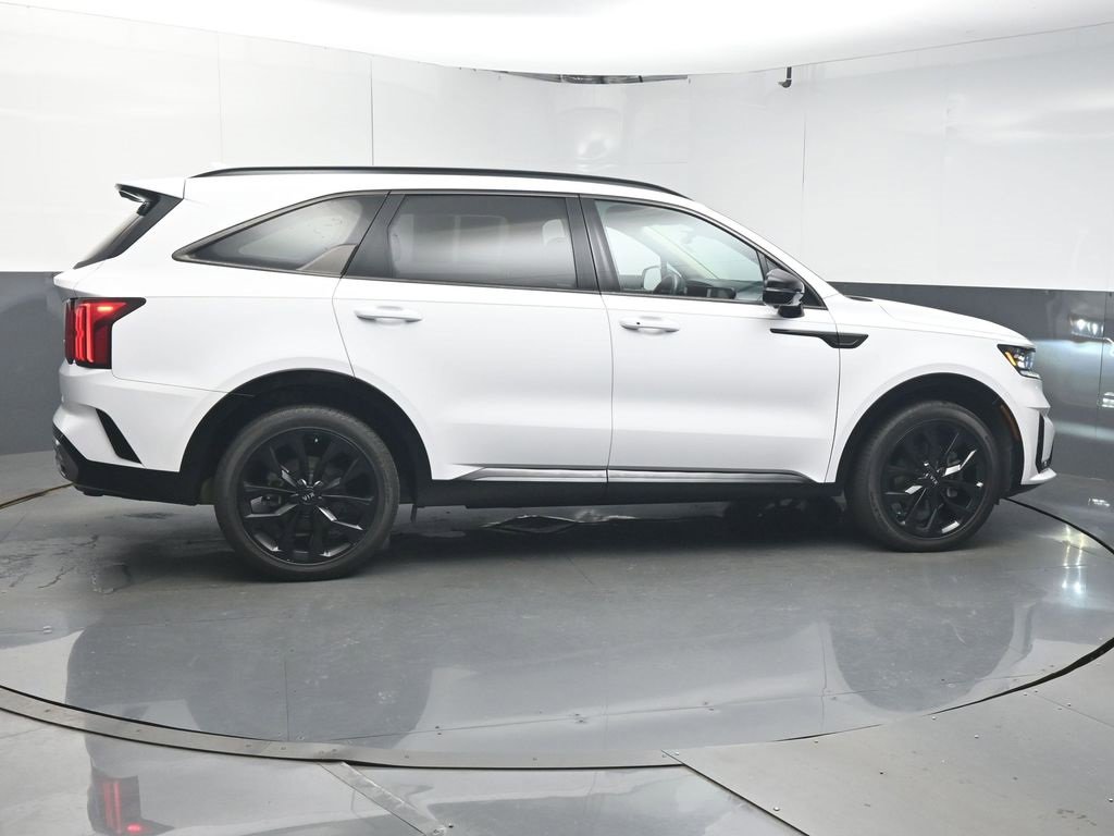 Used 2021 Kia Sorento SX image 8