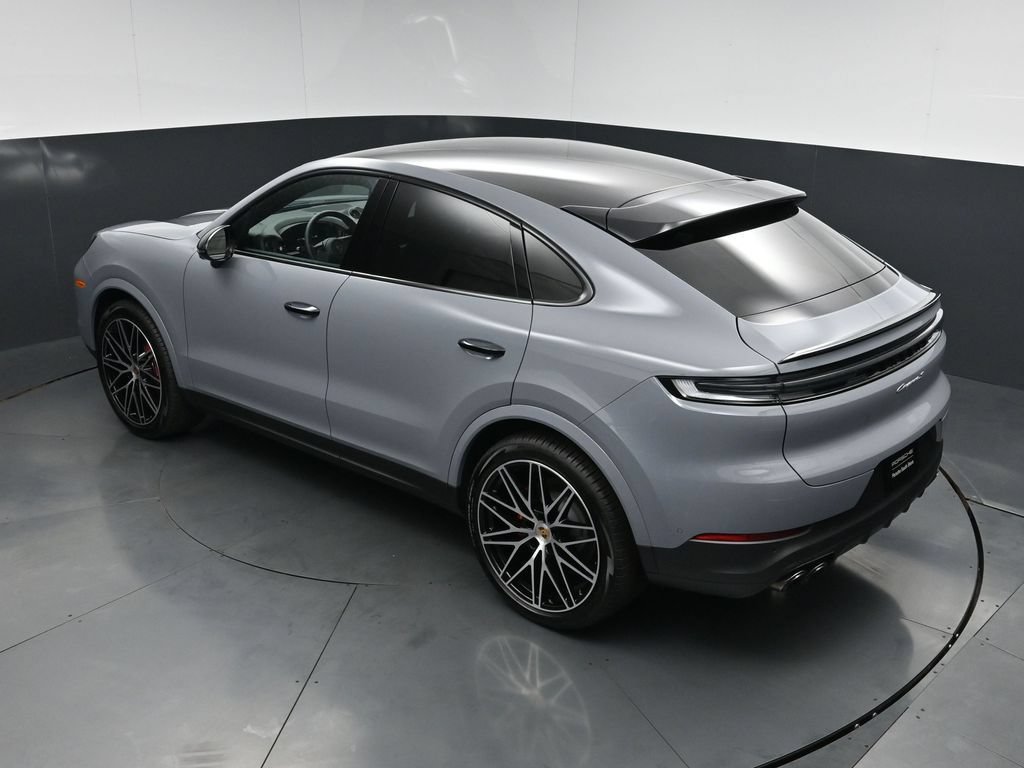 New 2026 Porsche Cayenne S AWD/4WD image 16