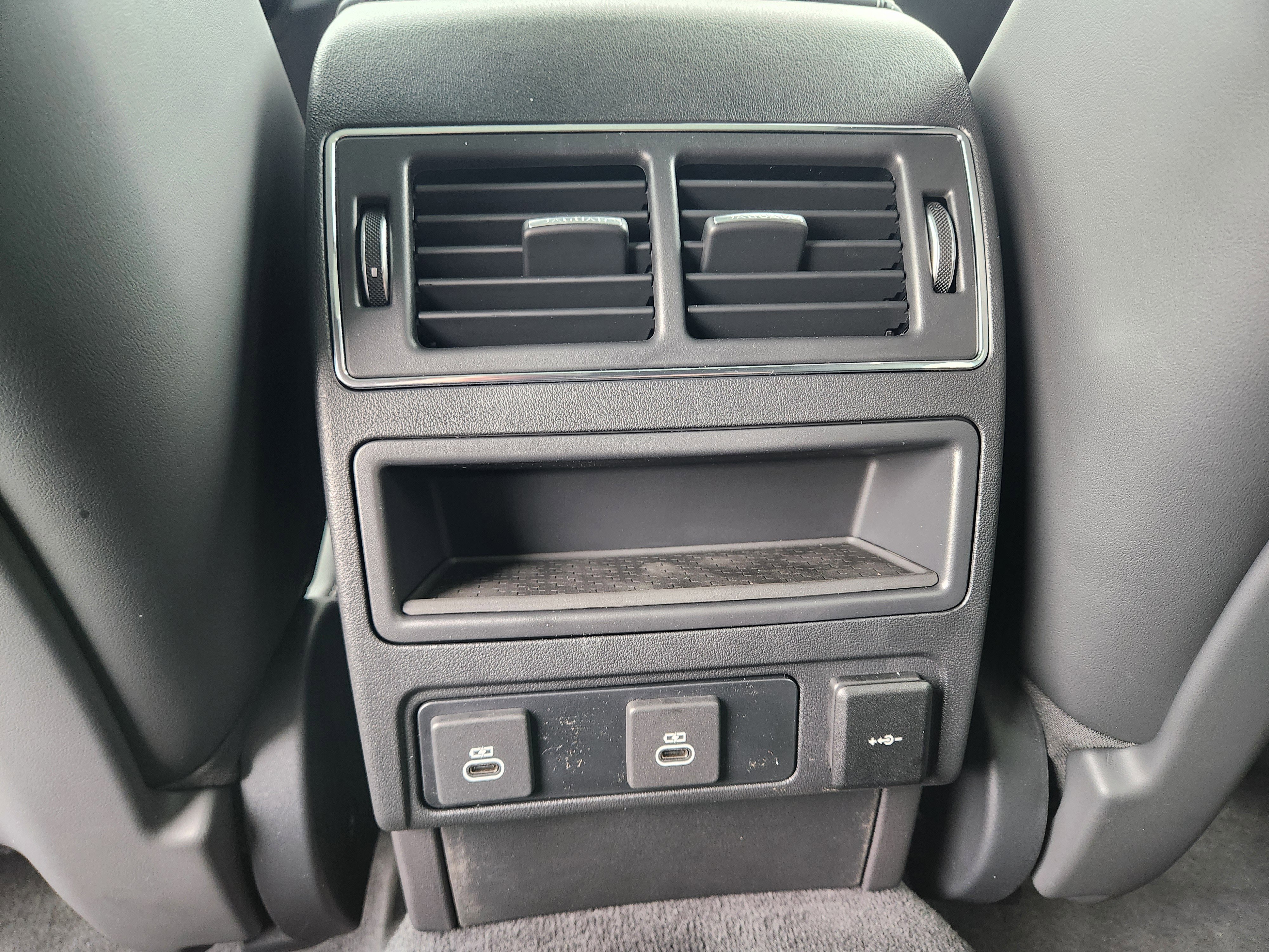 New 2026 Jaguar F-PACE R-Dynamic S image 20