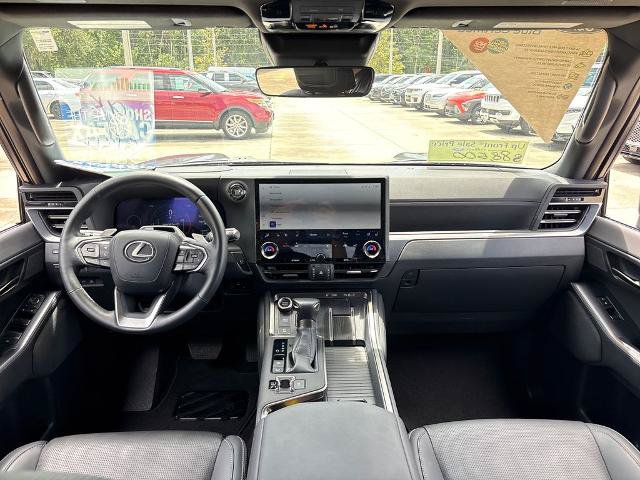 Used 2025 Lexus GX 550 w/ Accessory Package (Z1) AWD/4WD image 7