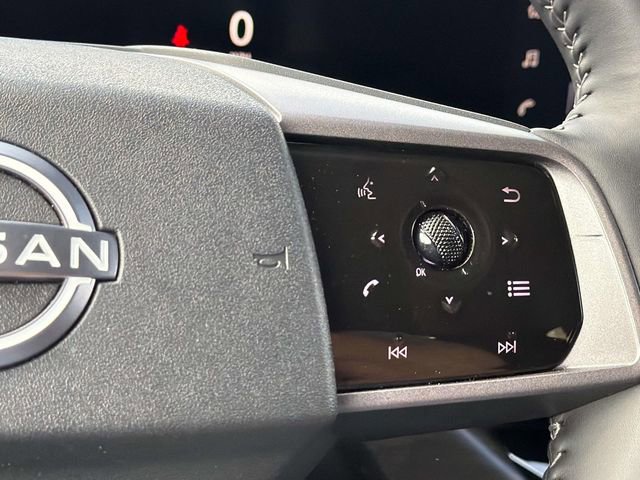 Certified 2025 Nissan Murano SV image 10