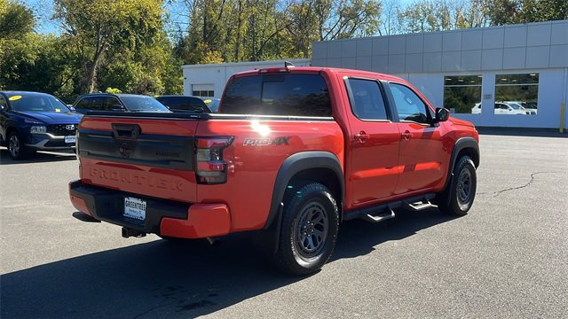 Used 2025 Nissan Frontier PRO-4X w/ Tow Package image 6