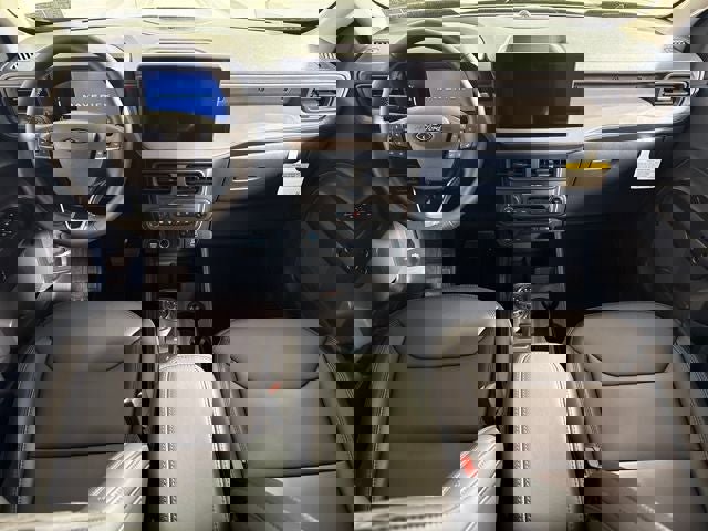 New 2026 Ford Maverick Lariat w/ Black Appearance Package image 17