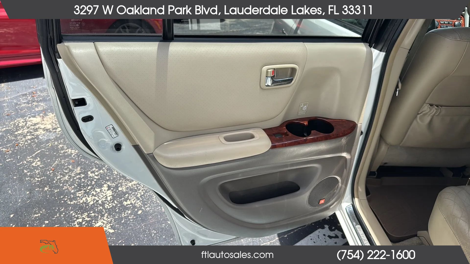 Used 2004 Toyota Highlander 4WD V6 image 25