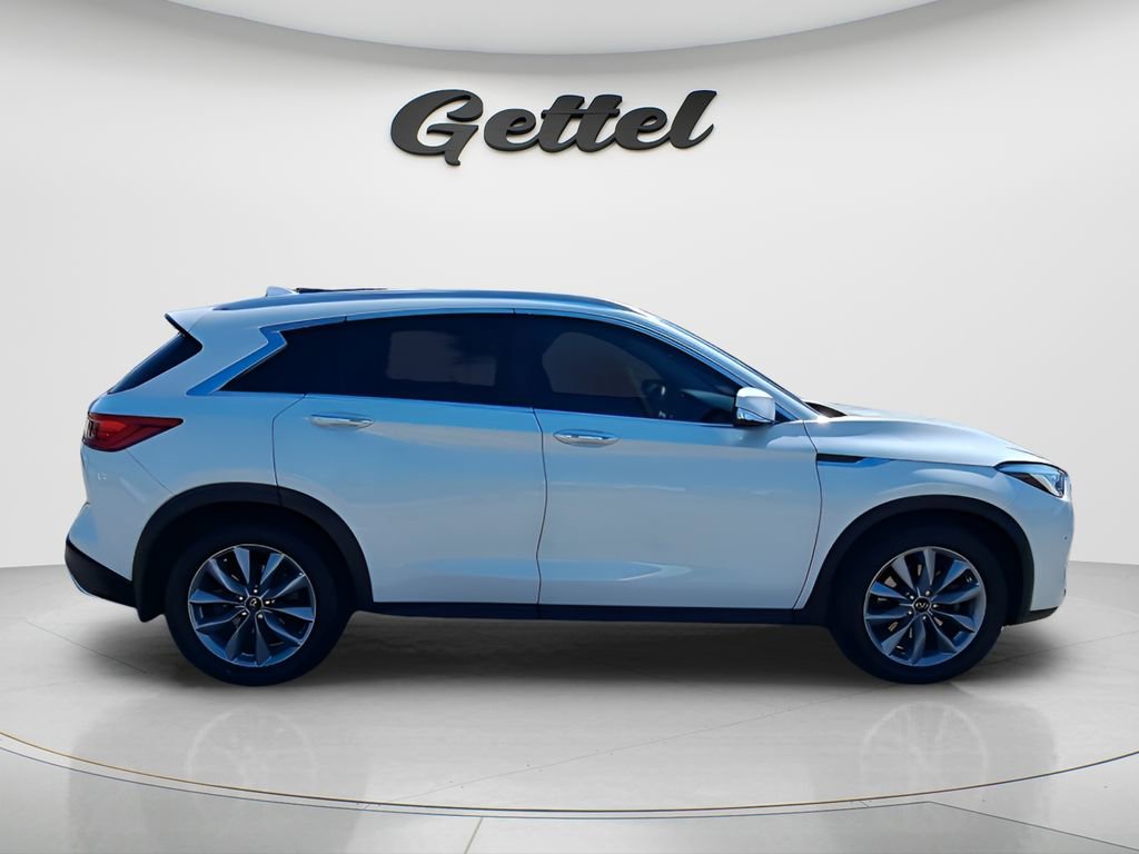 Used 2021 INFINITI QX50 Luxe image 4