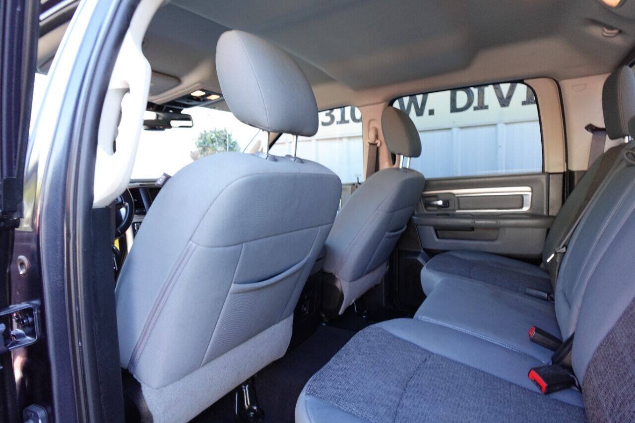 Used 2018 RAM 1500 Lone Star RWD image 29