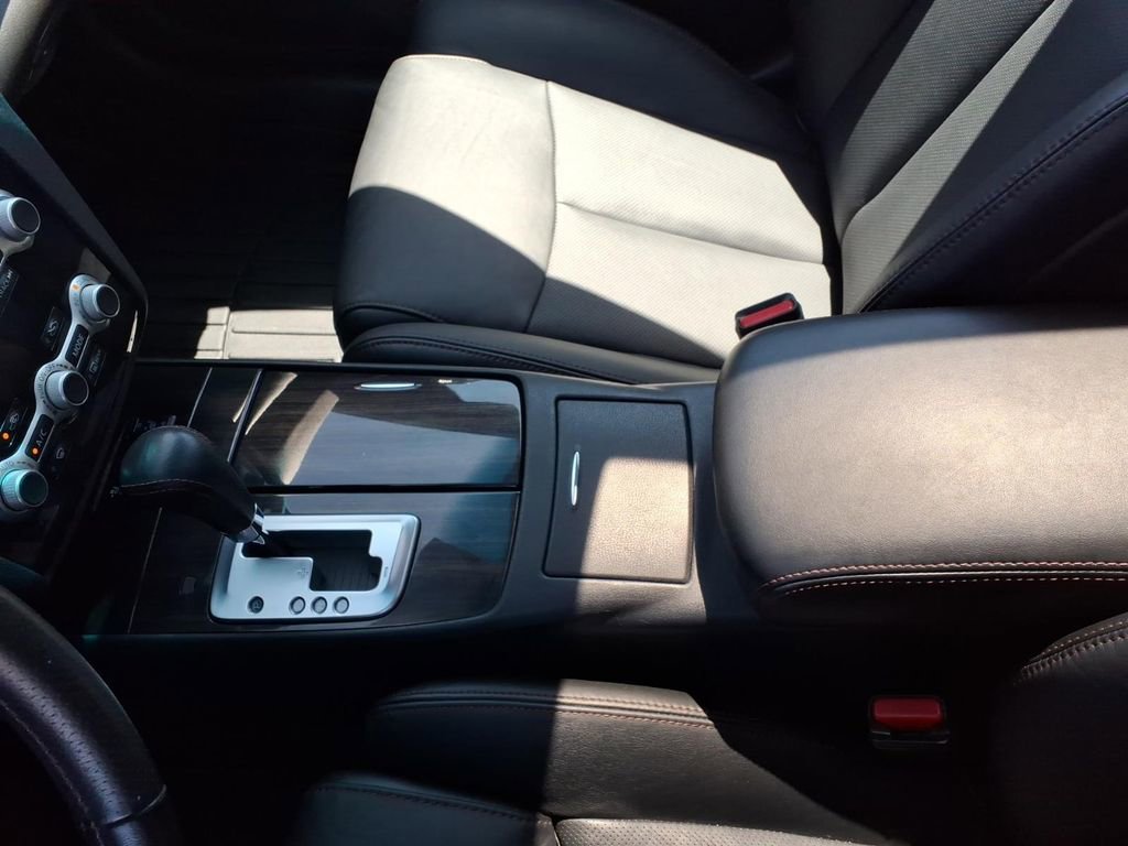 Used 2014 Nissan Maxima 3.5 SV w/ Premium Package FWD image 14