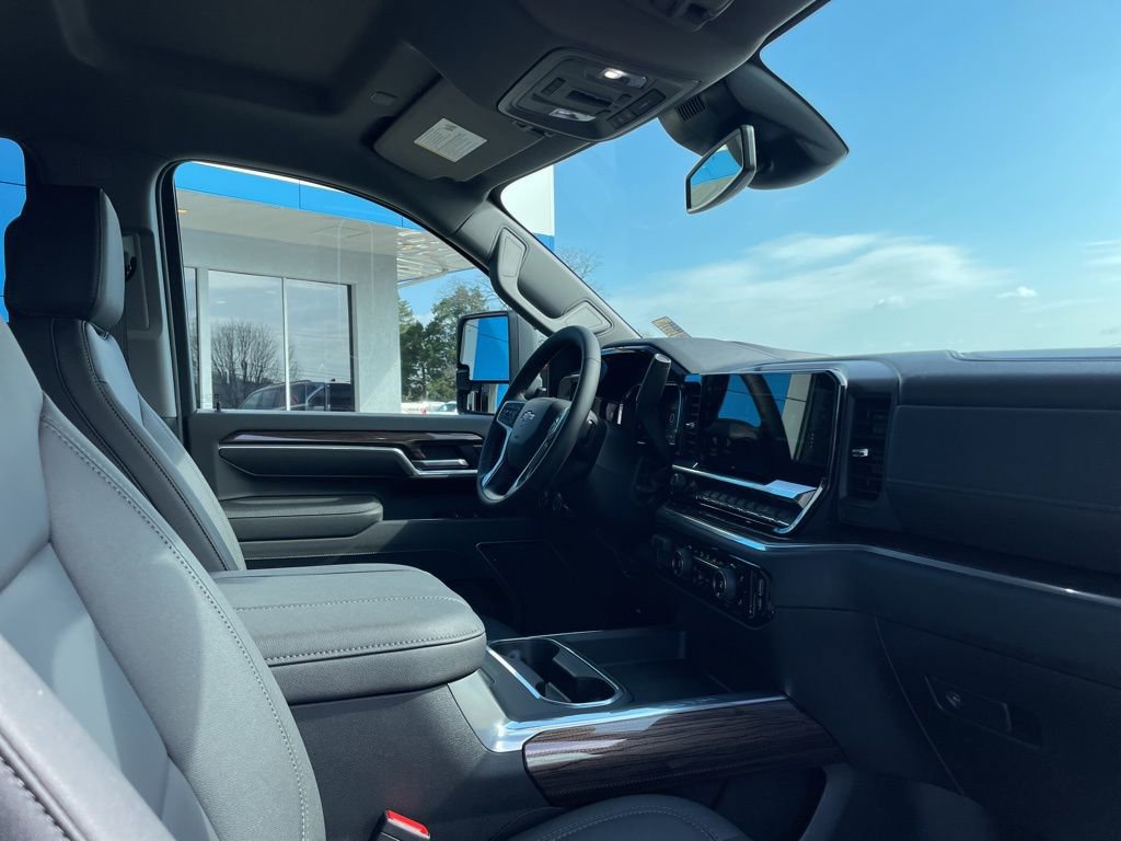 New 2026 Chevrolet Silverado 2500 LT w/ Trail Boss Package AWD/4WD image 28